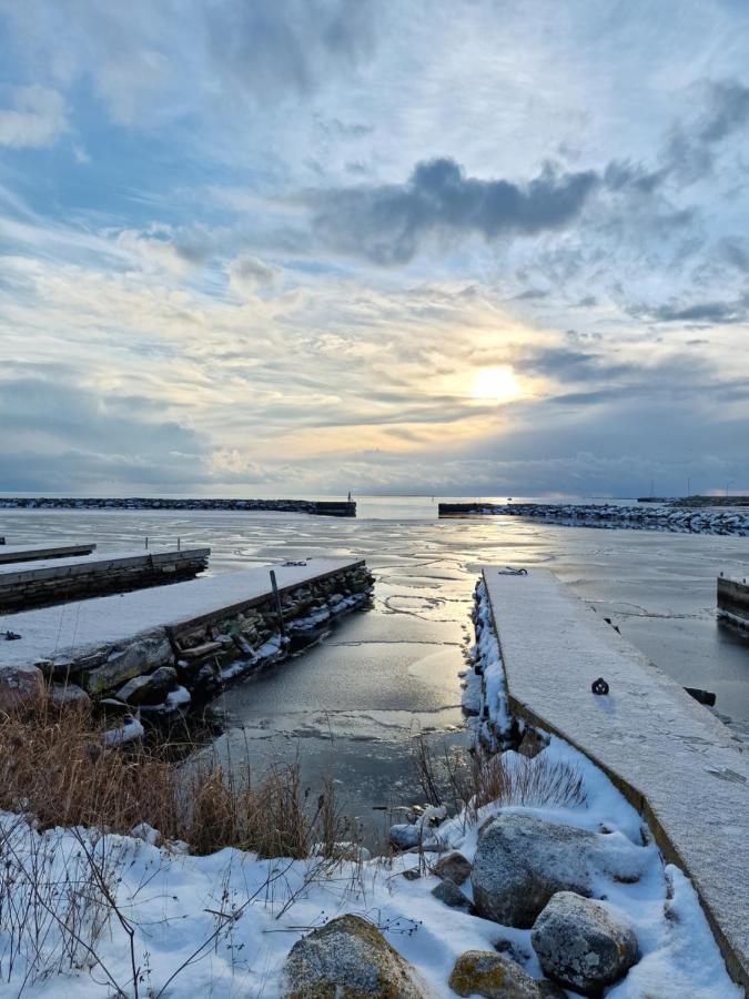 Ronehamn Bed And Breakfast Hemse Exterior foto